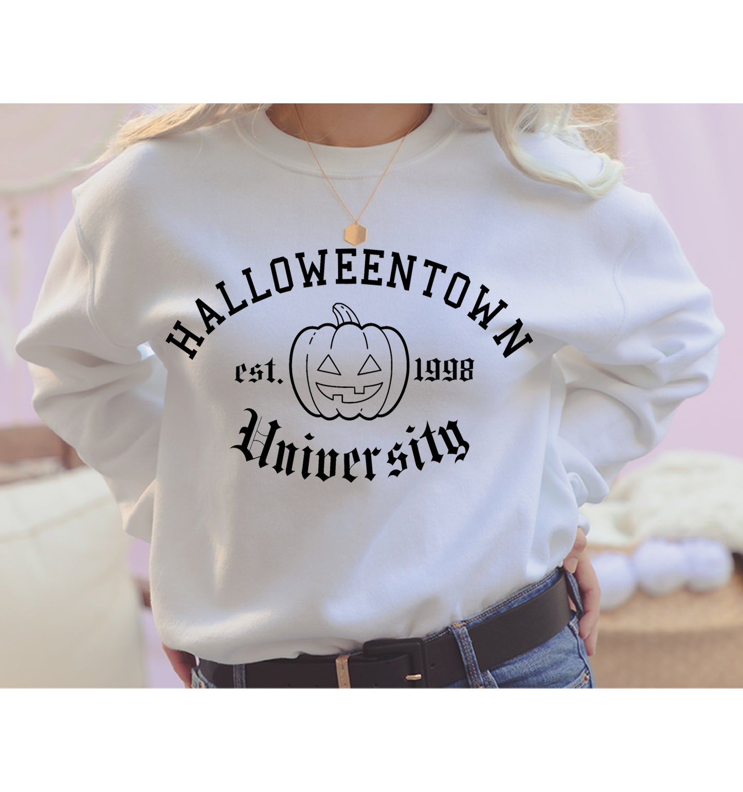 Halloweentown University - Sweatshirt